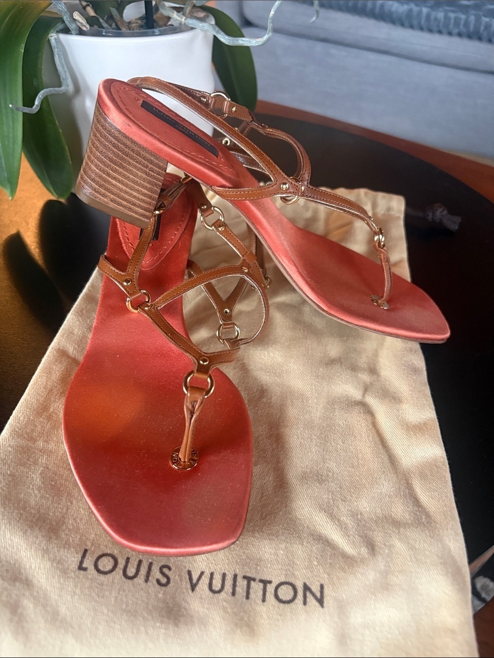 Louis Vuitton Coral and Tan T-Strap Sandals with Gold Hardware - Picture 9 of 12